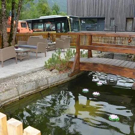 Happy Point 멜라우